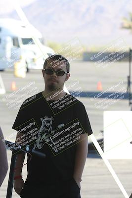 media/Oct-30-2025-Racers Edge (Thu) [[dabbdaf680]]/1-Around the Pits- Track Walk/